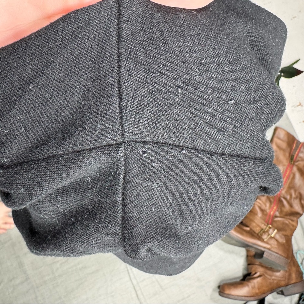 Black open back sweatshirt - Picture 8 of 8